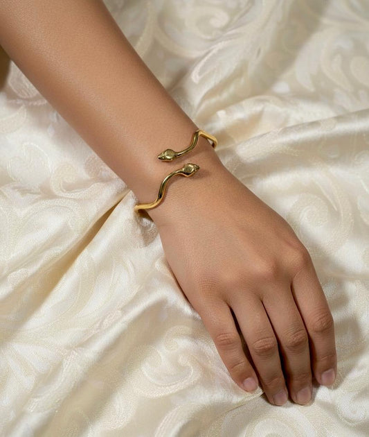 Twin Viper Embrace Bracelet