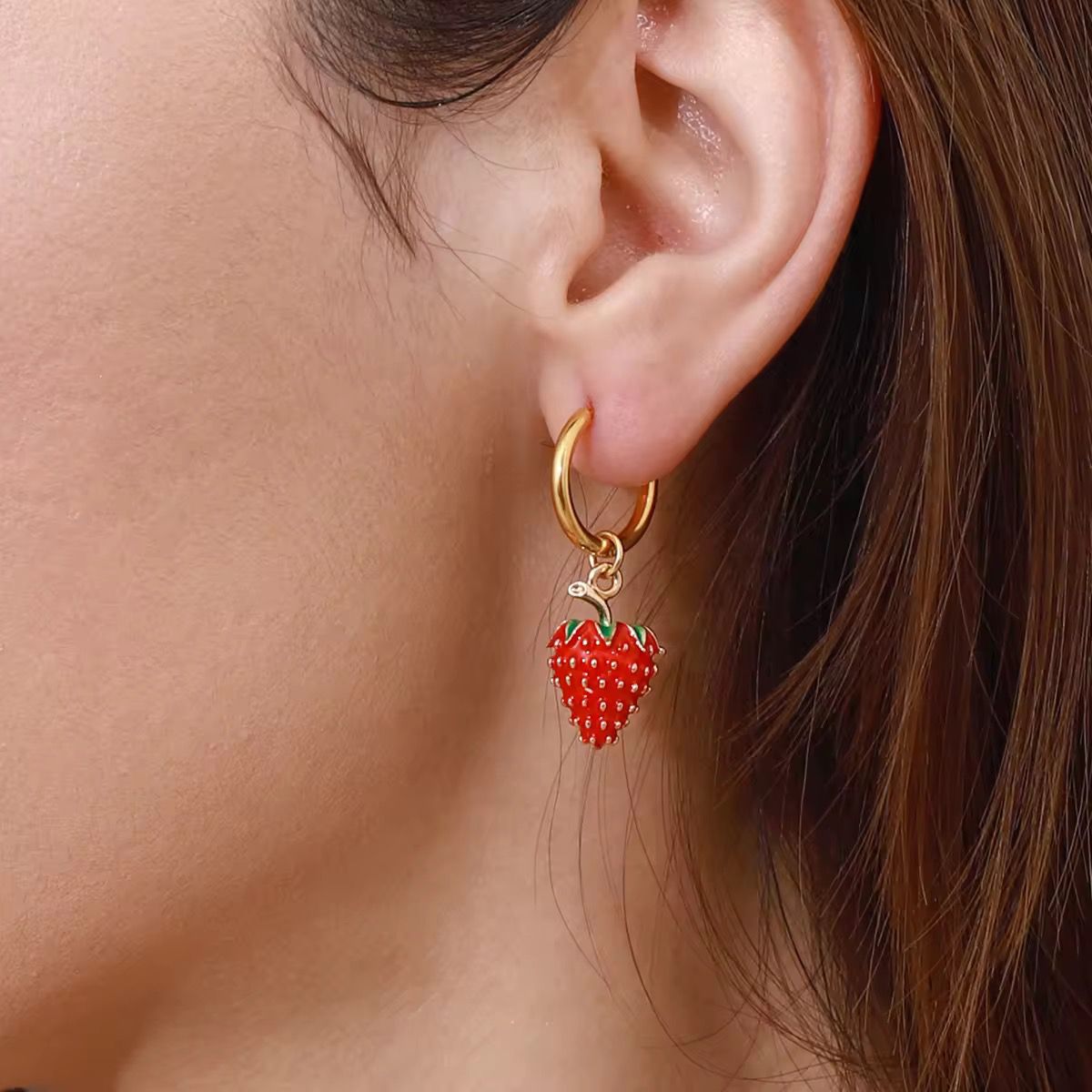 Strawberry Kiss Hoops