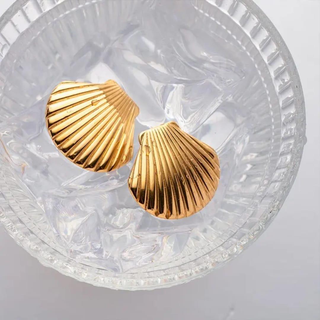 Shell Muse Earrings